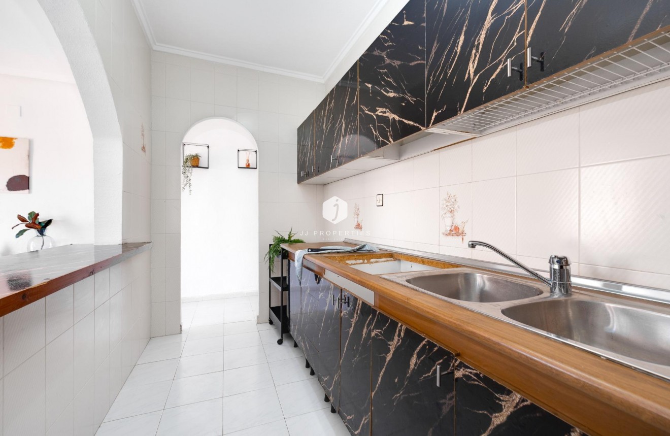 D'occasion - Chalet -
Torrevieja - Nueva Torrevieja