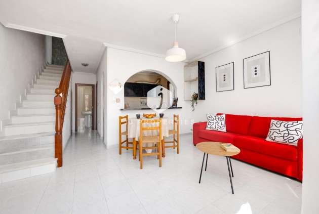 D'occasion - Chalet -
Torrevieja - Nueva Torrevieja