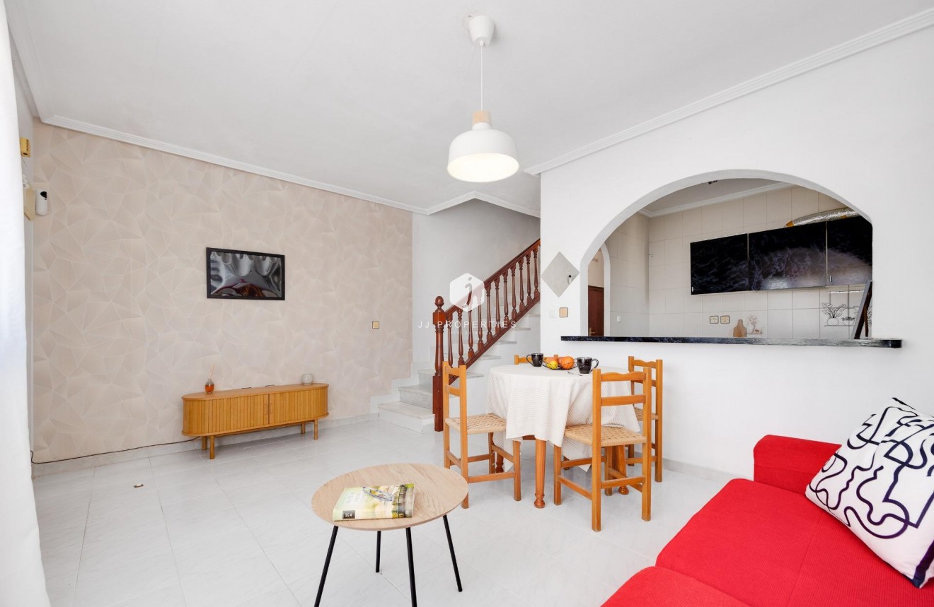 D'occasion - Chalet -
Torrevieja - Nueva Torrevieja