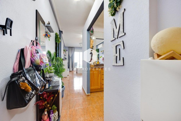 D'occasion - Appartement -
Torrevieja - Centro