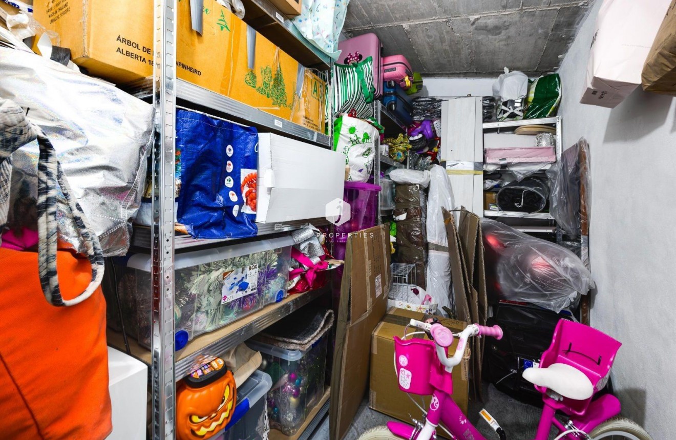 D'occasion - Appartement -
Torrevieja - Centro