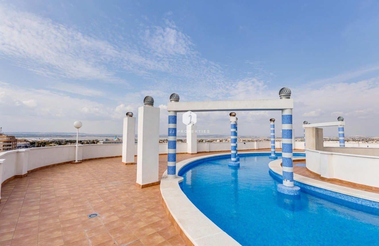 D'occasion - Appartement -
Torrevieja - Centro