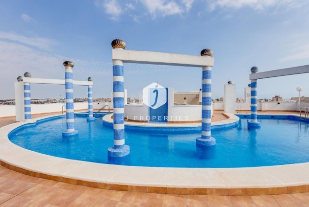 D'occasion - Appartement -
Torrevieja - Centro