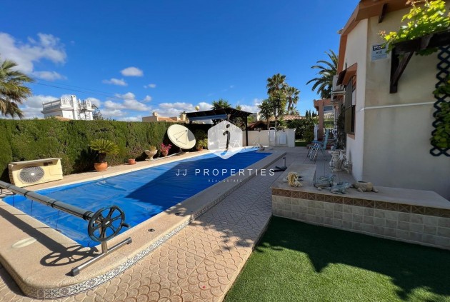 Resale - Villa -
Cabo Roig - Costa Blanca
