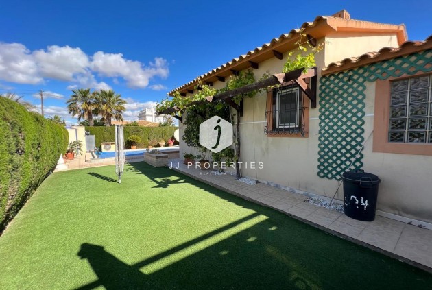 Resale - Villa -
Cabo Roig - Costa Blanca