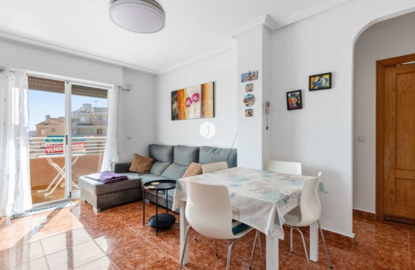 Z drugiej ręki - Mieszkanie w bloku -
Torrevieja - Costa Blanca