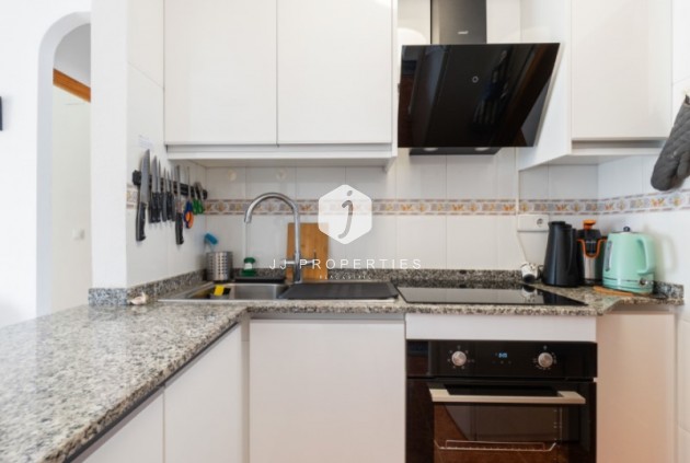 Z drugiej ręki - Mieszkanie w bloku -
Torrevieja - Costa Blanca