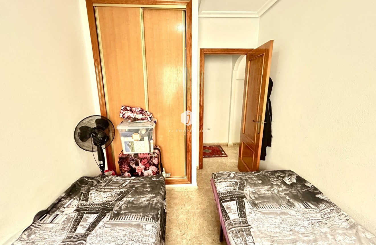 Resale - Apartment / flat -
Cabo Roig - Costa Blanca