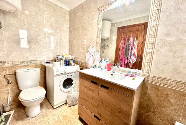 Resale - Apartment / flat -
Cabo Roig - Costa Blanca