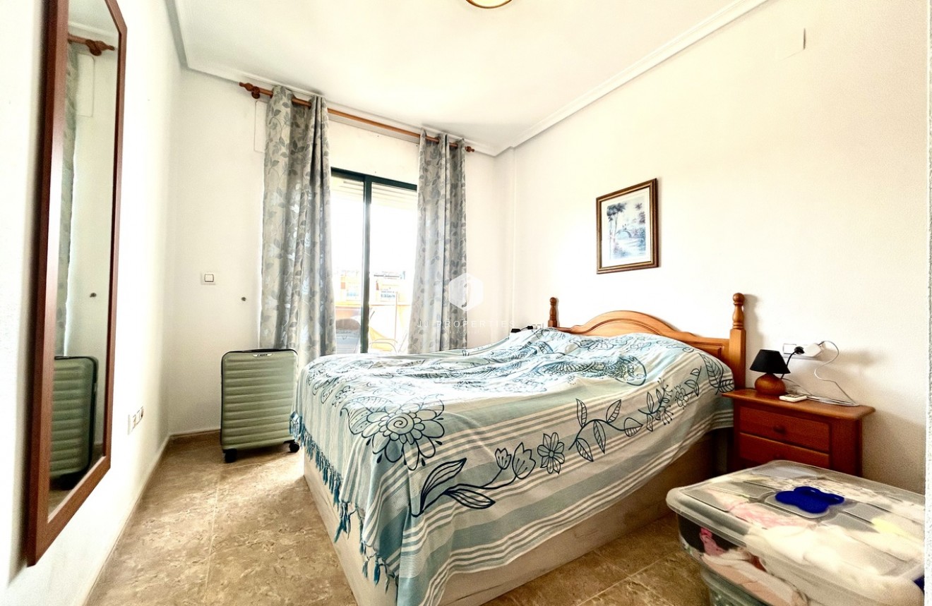 Resale - Apartment / flat -
Cabo Roig - Costa Blanca