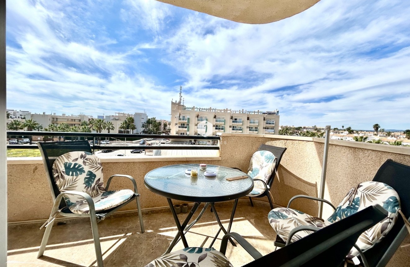 Resale - Apartment / flat -
Cabo Roig - Costa Blanca