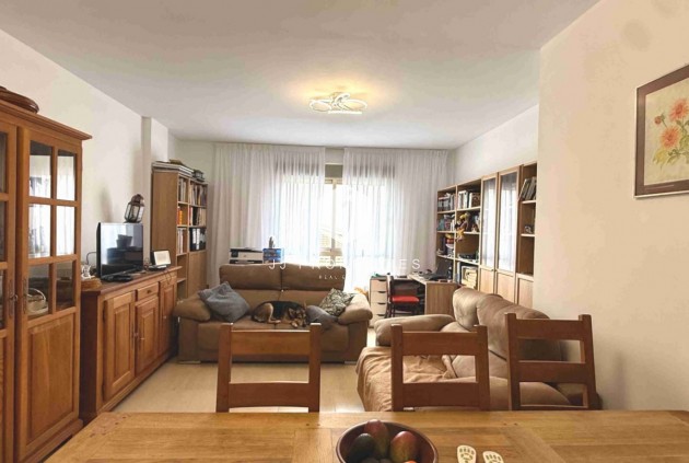 Tweedehands - Appartement / flat -
San Miguel de Salinas - Inland