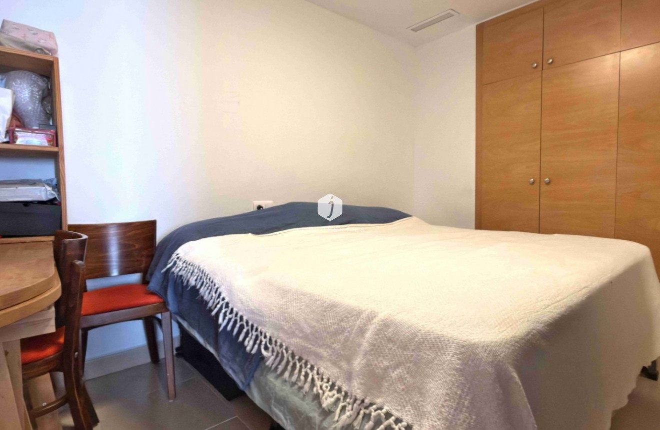 Tweedehands - Appartement / flat -
San Miguel de Salinas - Inland