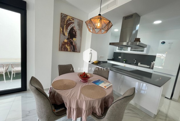 Aus zweiter Hand - Villa -
Benijofar - Costa Blanca