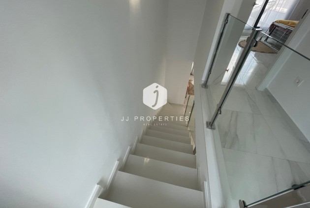 Aus zweiter Hand - Villa -
Benijofar - Costa Blanca