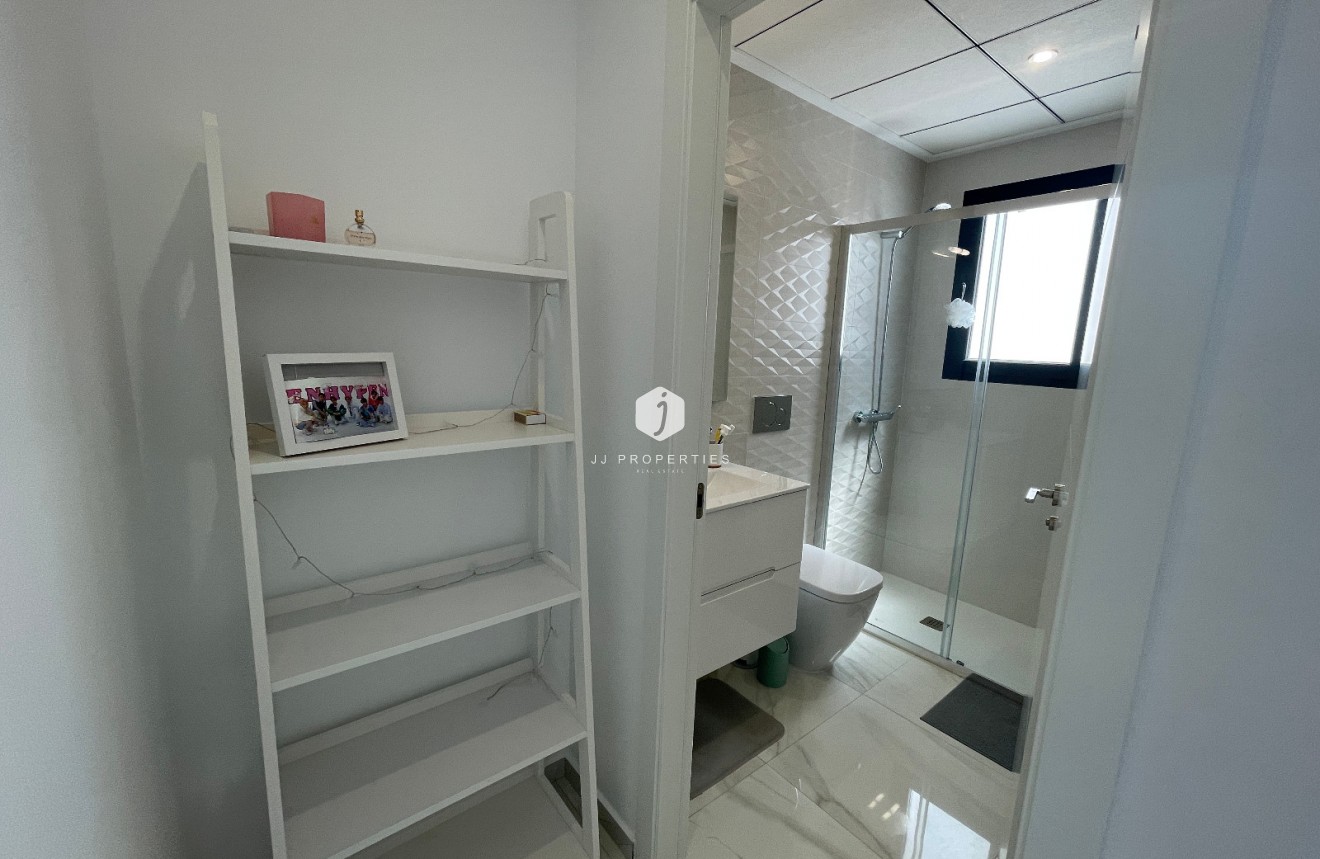 Aus zweiter Hand - Villa -
Benijofar - Costa Blanca