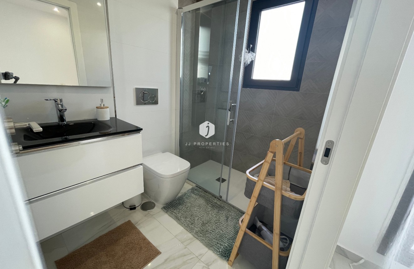 Aus zweiter Hand - Villa -
Benijofar - Costa Blanca