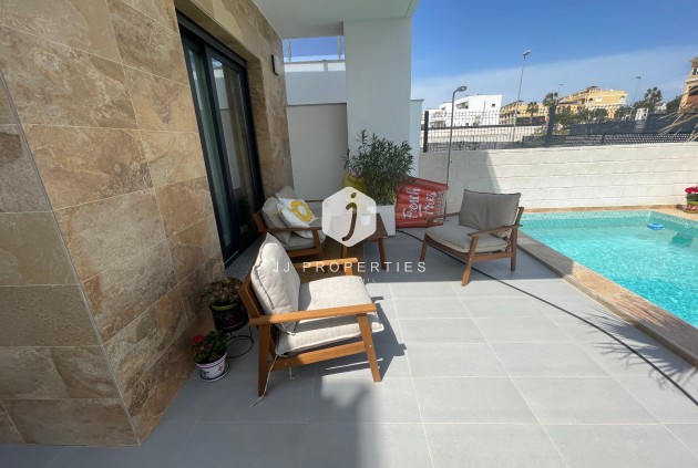 Aus zweiter Hand - Villa -
Benijofar - Costa Blanca