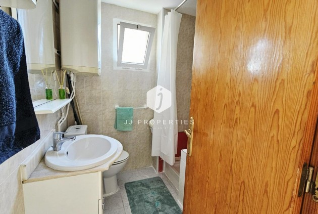 Tweedehands - Appartement / flat -
Torrevieja - Torreblanca