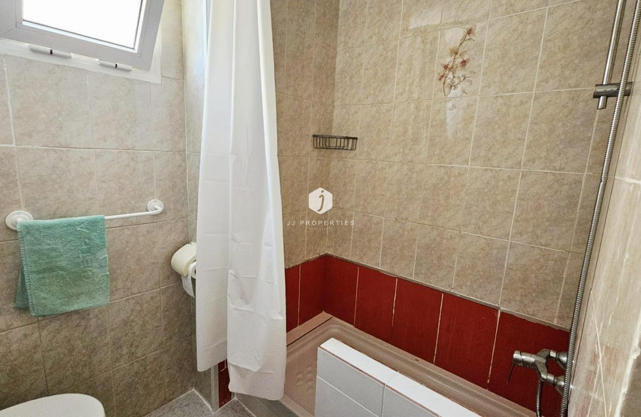 Tweedehands - Appartement / flat -
Torrevieja - Torreblanca