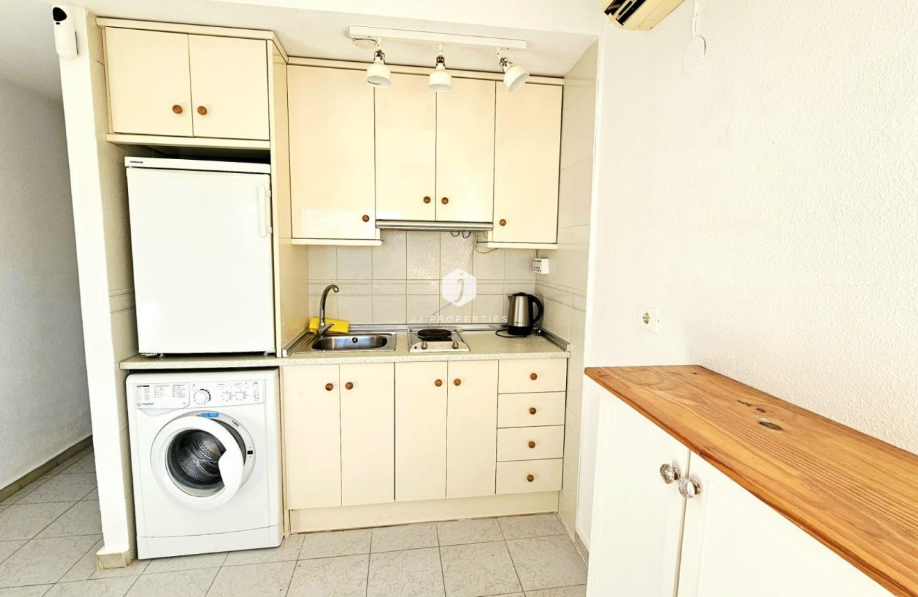 Tweedehands - Appartement / flat -
Torrevieja - Torreblanca