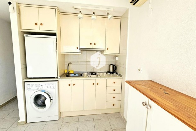 Tweedehands - Appartement / flat -
Torrevieja - Torreblanca