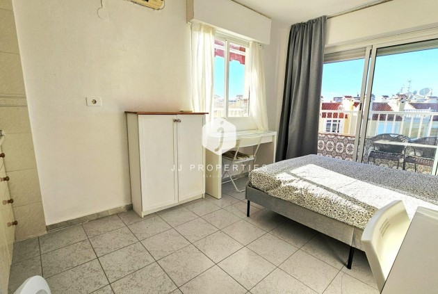 Tweedehands - Appartement / flat -
Torrevieja - Torreblanca