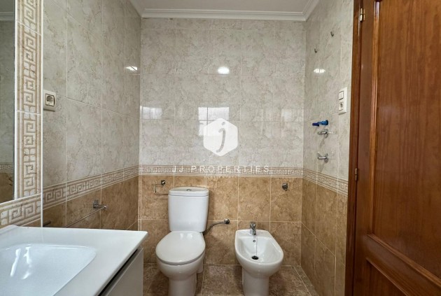 Aus zweiter Hand - Wohnung -
Orihuela Costa - Campoamor