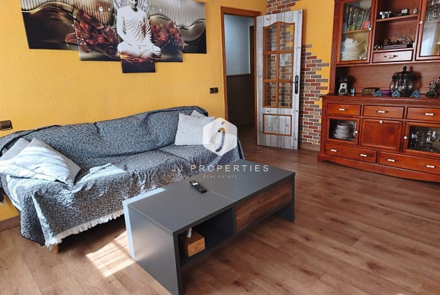 Segunda mano - Villa -
Torrevieja - Los Balcones