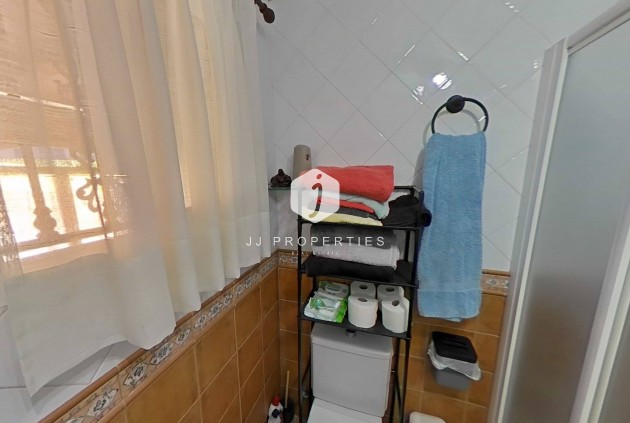 Segunda mano - Villa -
Torrevieja - Los Balcones