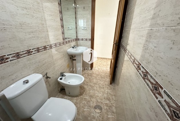 Resale - Apartment / flat -
Torrevieja - Costa Blanca