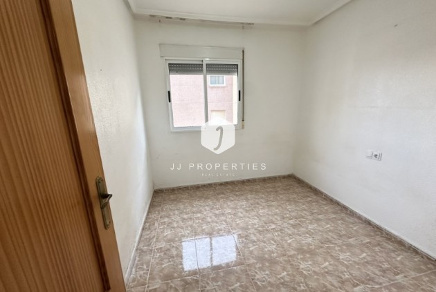 Resale - Apartment / flat -
Torrevieja - Costa Blanca