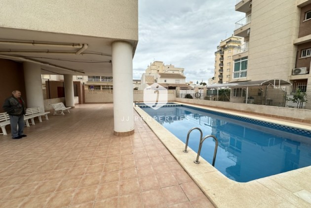 Resale - Apartment / flat -
Torrevieja - Costa Blanca