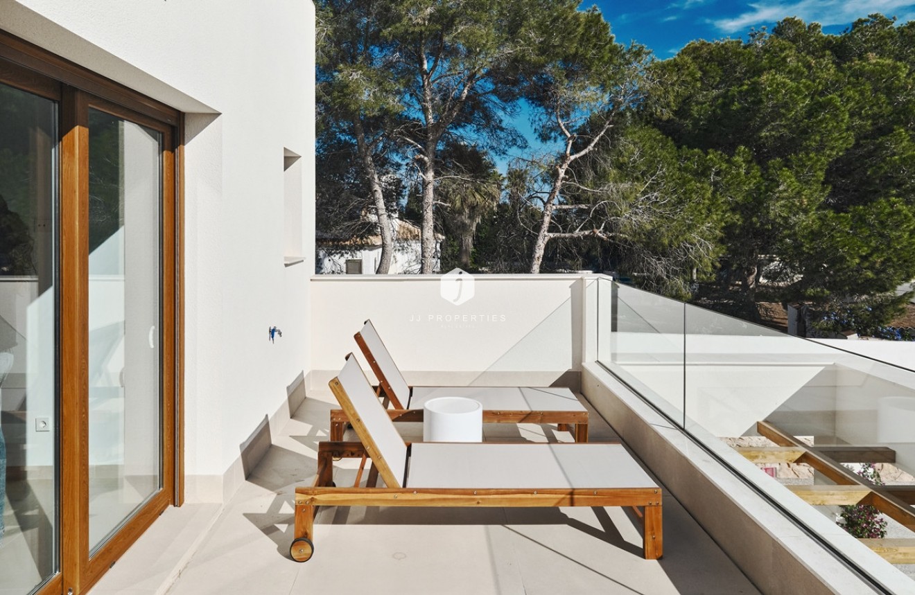 Resale - Villa -
Orihuela Costa - Costa Blanca