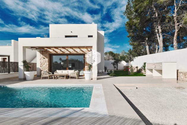 Resale - Villa -
Orihuela Costa - Costa Blanca