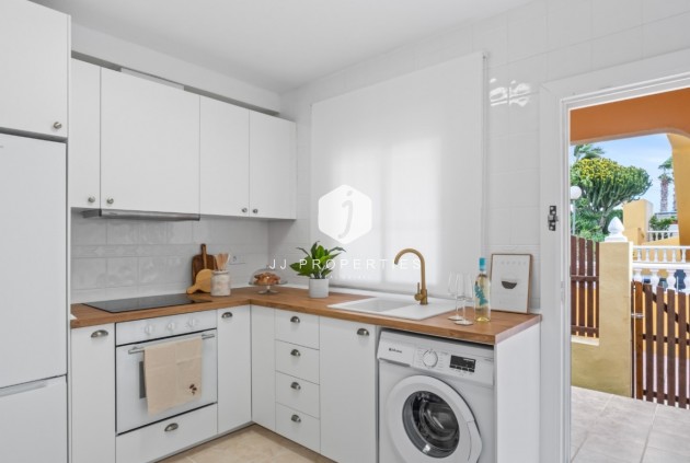 Resale - Chalet -
Orihuela Costa - Costa Blanca