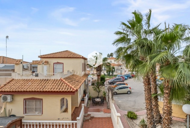 Resale - Chalet -
Orihuela Costa - Costa Blanca
