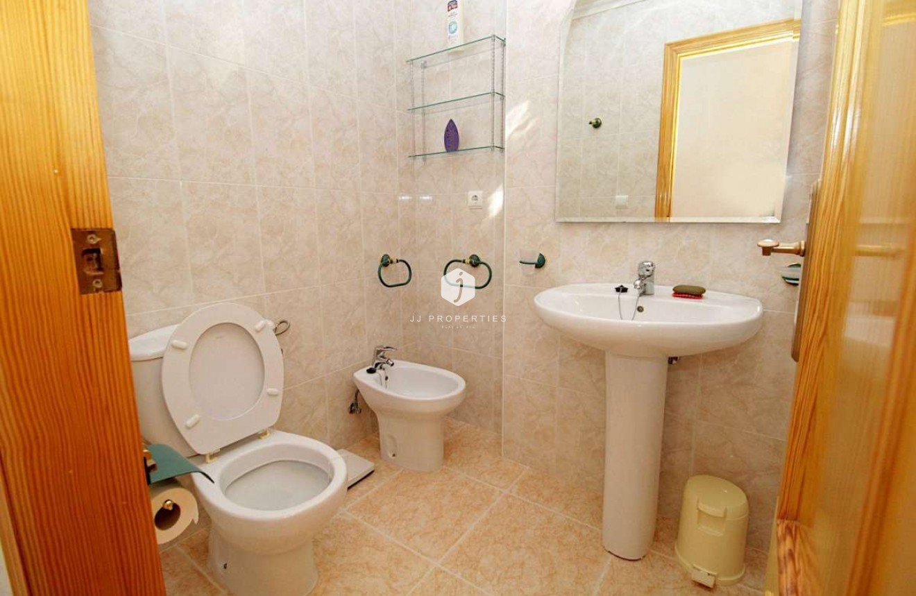 Segunda mano - Apartamento / piso -
Torrevieja - Costa Blanca