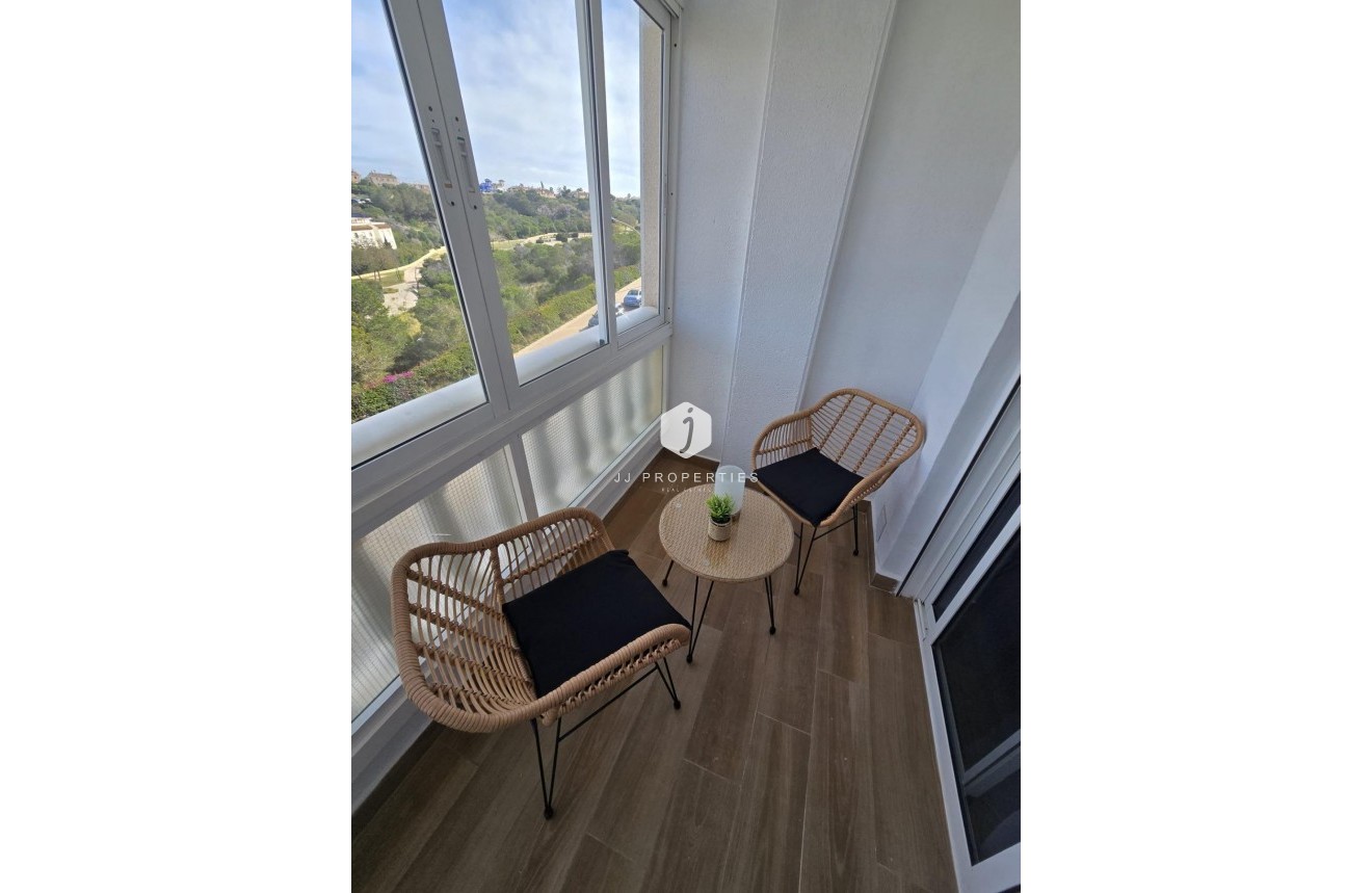 Resale - Apartment / flat -
Torrevieja - Torreblanca