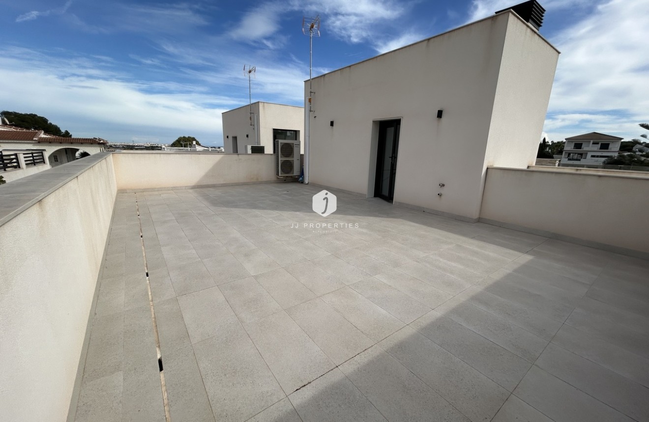Resale - Villa -
Los Balcones - Costa Blanca