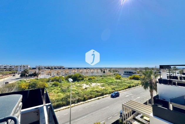 Resale - Villa -
Orihuela Costa - Lomas de Cabo Roig