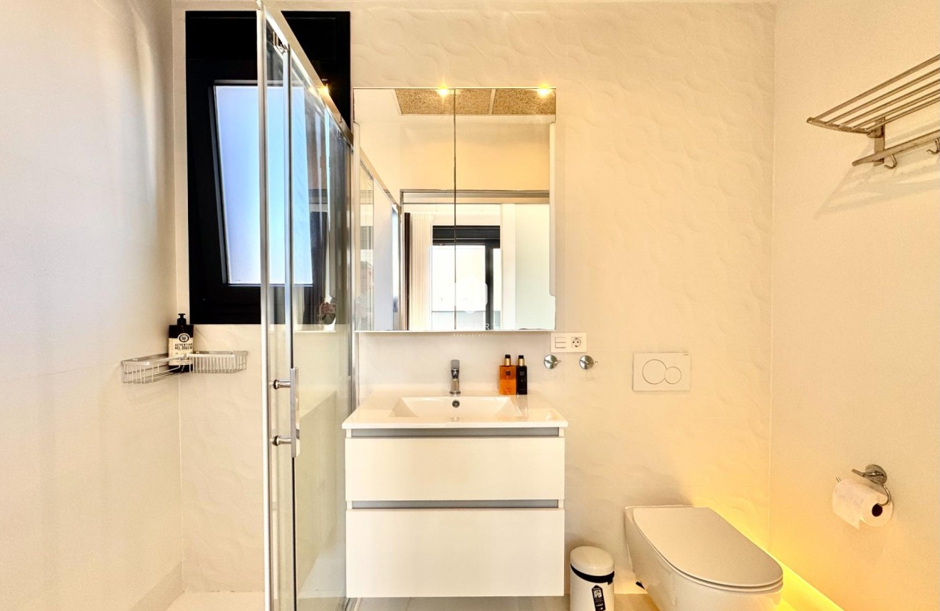 Resale - Villa -
Orihuela Costa - Lomas de Cabo Roig