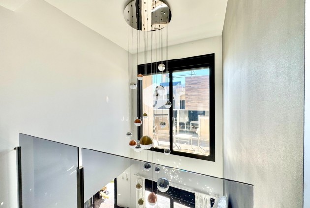 Resale - Villa -
Orihuela Costa - Lomas de Cabo Roig