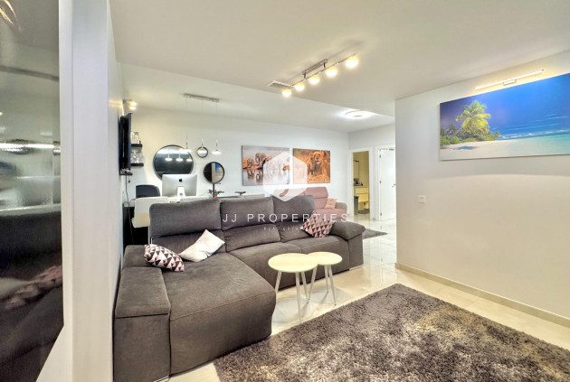 Resale - Villa -
Orihuela Costa - Lomas de Cabo Roig