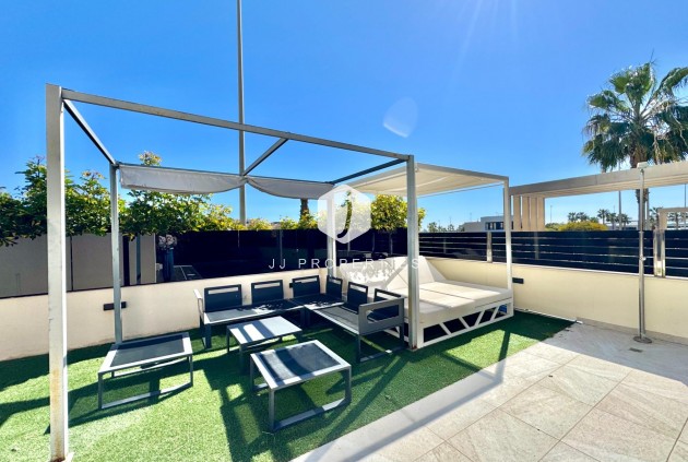 Resale - Villa -
Orihuela Costa - Lomas de Cabo Roig