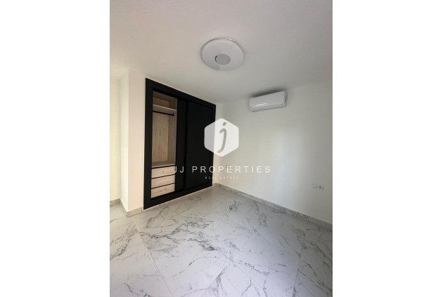 Resale - Apartment / flat -
Torrevieja - La veleta