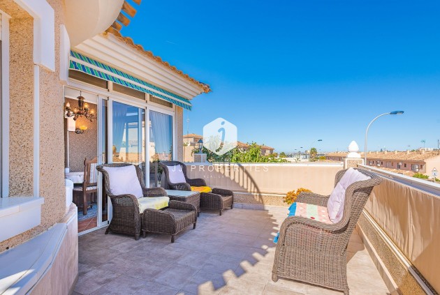 D'occasion - Villa -
Torrevieja - Costa Blanca