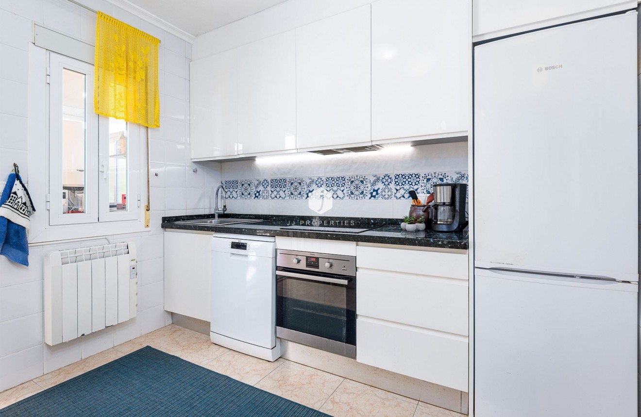 D'occasion - Villa -
Torrevieja - Costa Blanca