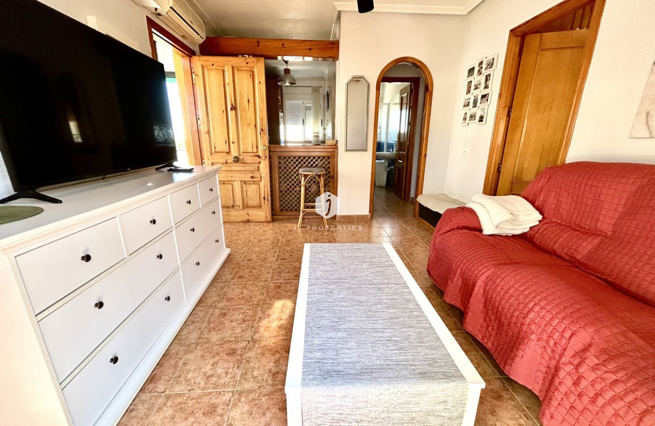 Aus zweiter Hand - Wohnung -
Punta Prima - Costa Blanca
