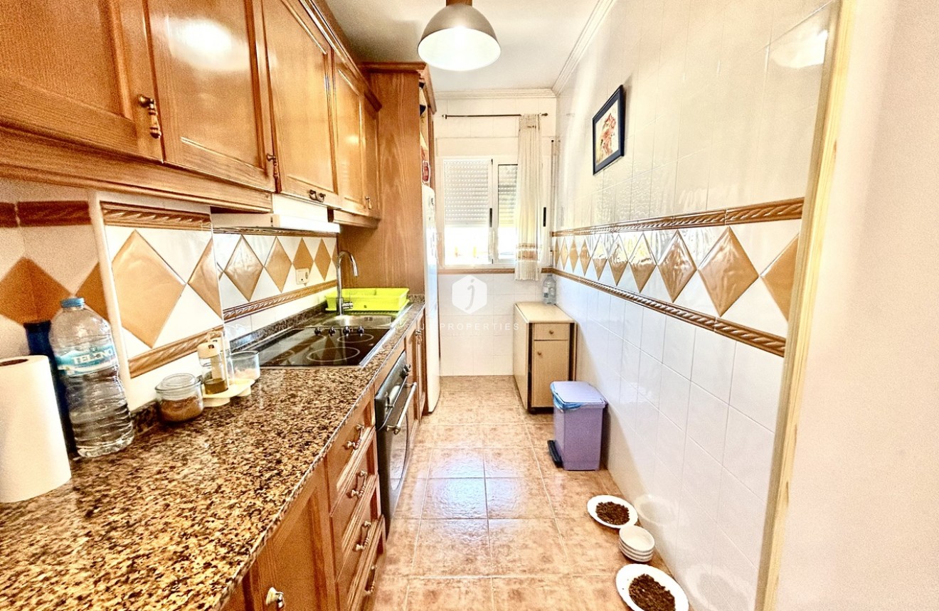 Aus zweiter Hand - Wohnung -
Punta Prima - Costa Blanca